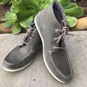 UGG Kaldwell Moc toe Chukka boot